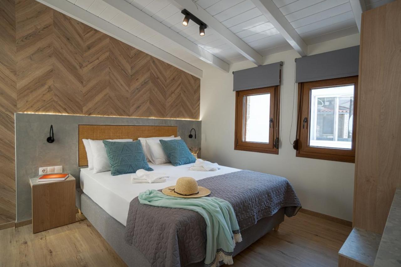 Jacuzzi Maisonette In Sfakia Center 'New 2023' Apartment Khora Sfakion Bagian luar foto