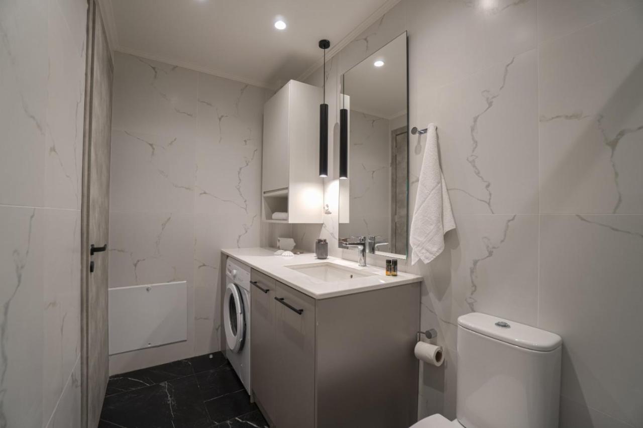 Jacuzzi Maisonette In Sfakia Center 'New 2023' Apartment Khora Sfakion Bagian luar foto